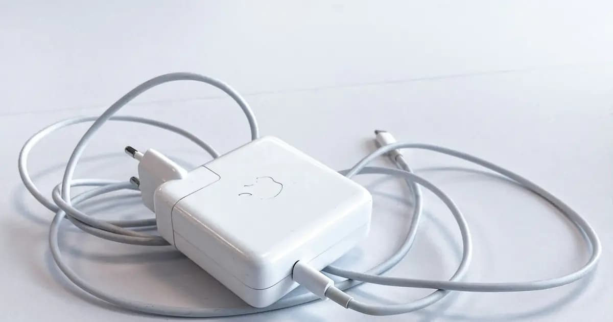 Đánh Giá Anker 735 Nano II 65W: Củ Sạc GaN Mini Tốt Nhất 2026