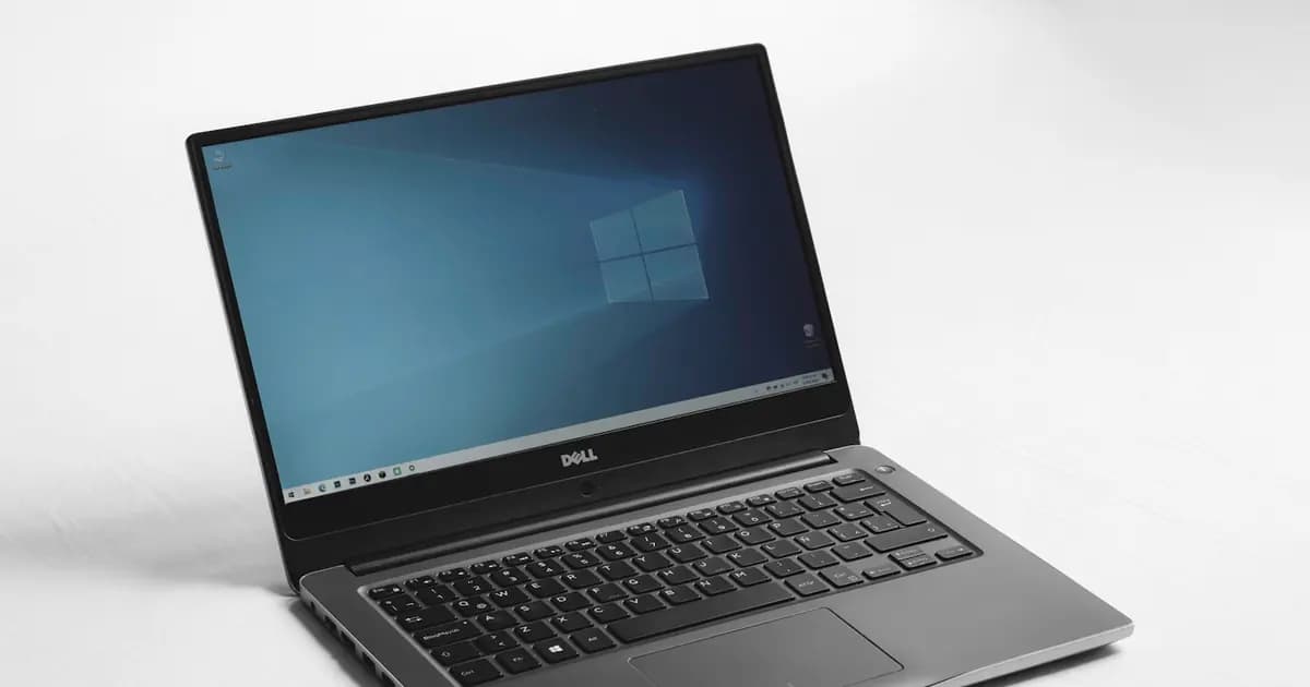 Đánh Giá Lenovo ThinkPad X1 Carbon Gen 13: Laptop Doanh Nhân Bền Bỉ 2026