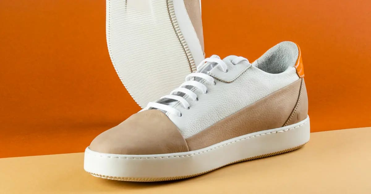 Top 5 Giày Sandal Nữ Đi Biển Thời Trang 2026: Đẹp + Bền + Chống Nước