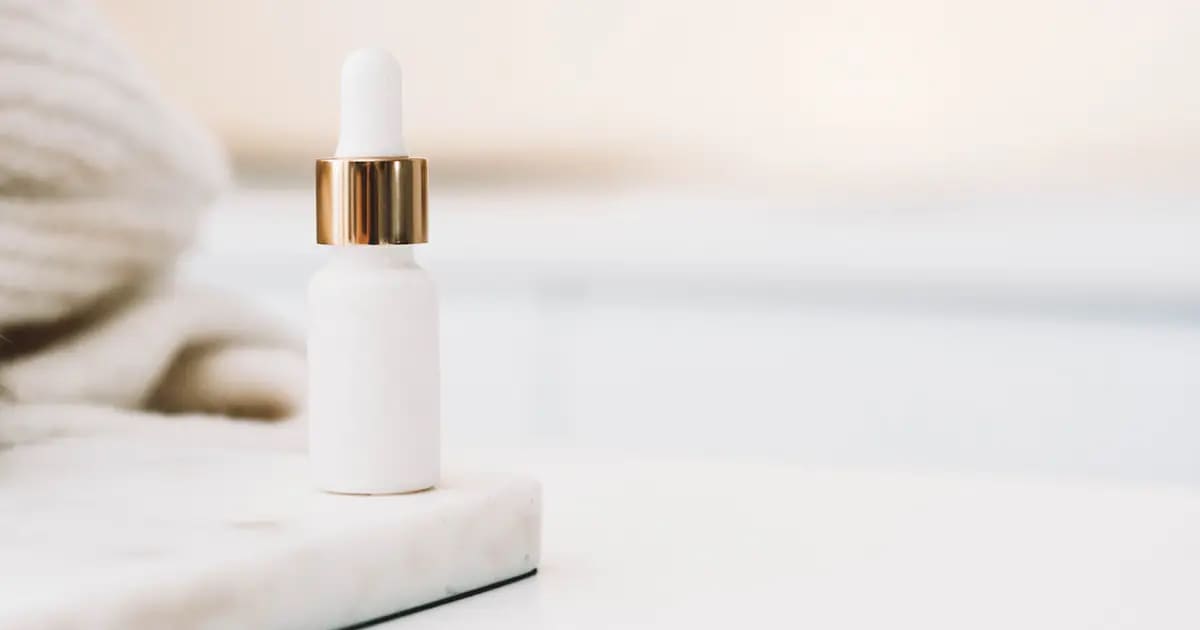 Đánh Giá Allie Chrono Beauty Color Tuning UV: Kem Chống Nắng Nâng Tone Nhật 2026