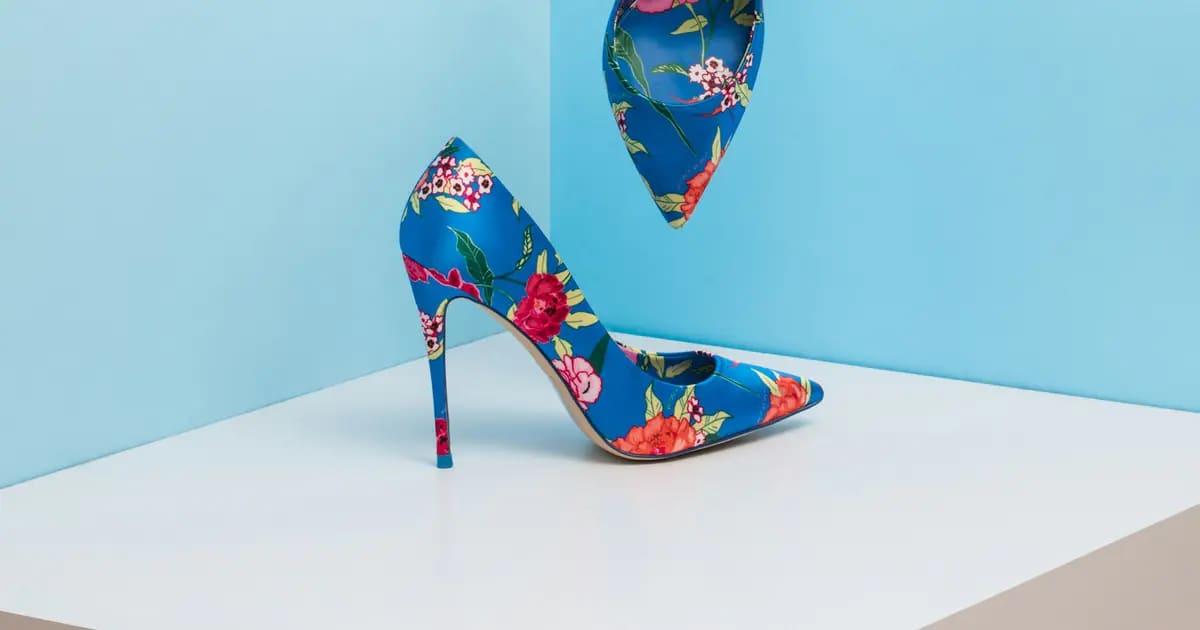 Top 5 Sandal Nam Thể Thao Đi Biển Tốt Nhất 2026