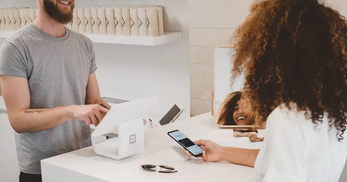 Top 5 Thẻ Tín Dụng Hoàn Tiền Du Lịch Tốt Nhất Mùa Hè 2026